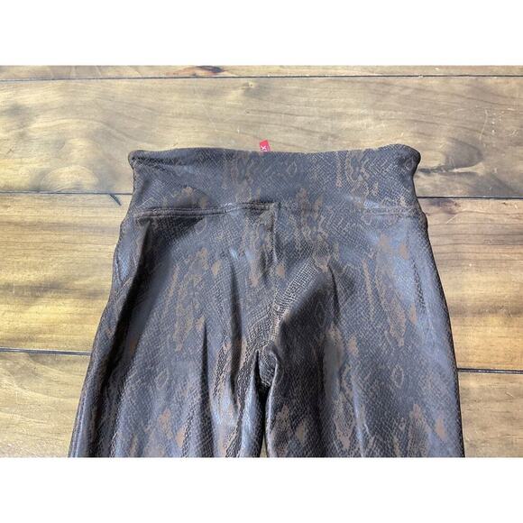 Spanx Leggings Womens Small Brown Faux Leather Snakeskin Print Casual Ladies - Picture 7 of 10